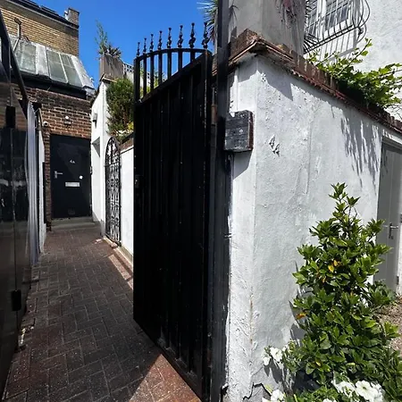 Studio Flat In The Heart Of Hampstead, London Exterior foto